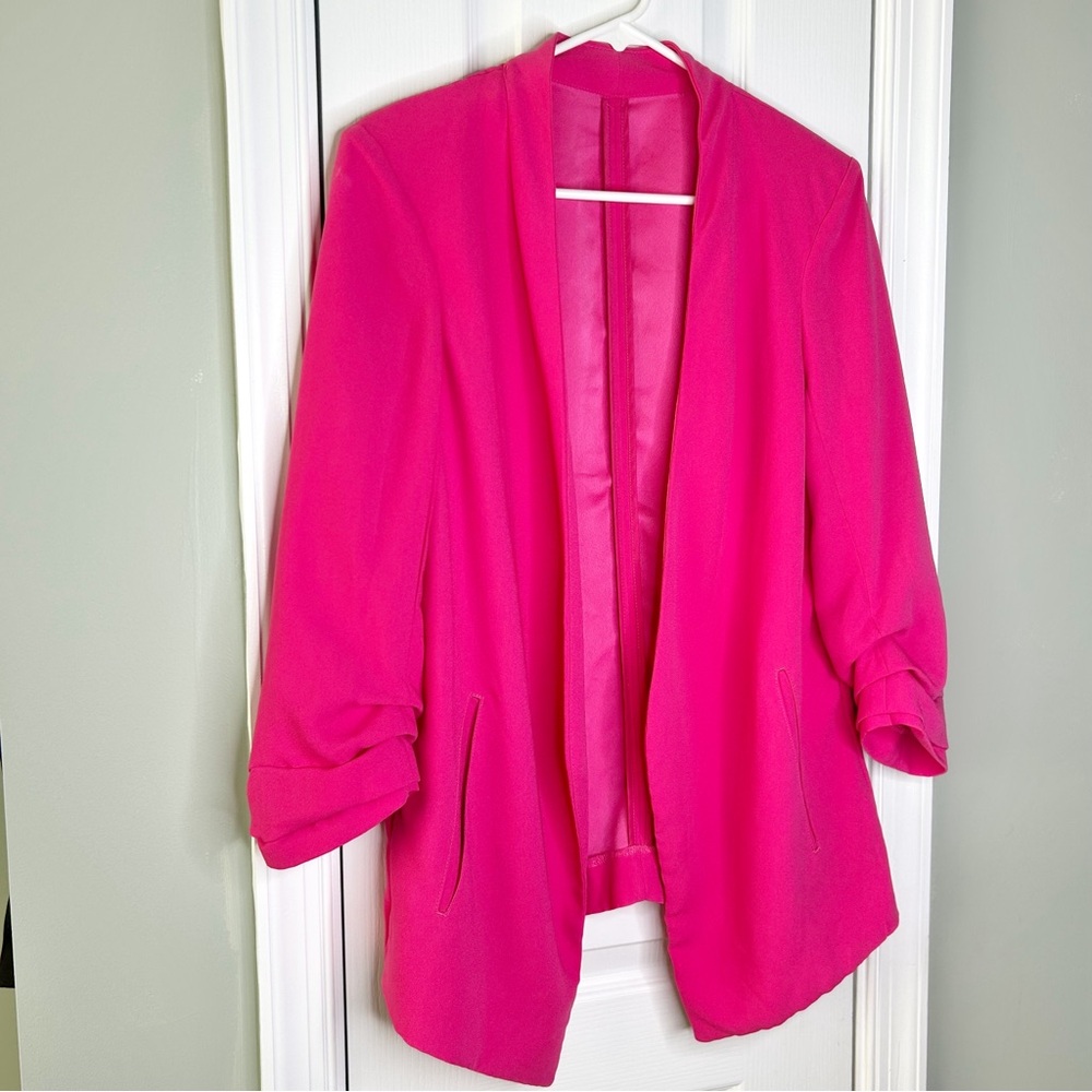 Women's Open Front Fun & Chic Vibrant Bright Pink Blazer W/Pockets